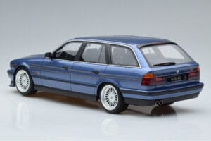 BMW Alpina B10 E34 4.0 Touring Blau Otto 1:18 OT944 Resin — Bild 5 von 6
