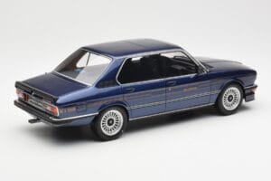 BMW Alpina B7S E12 Turbo Dark Sapphire Blau Metallic Otto 1:18 OT640 Resin — Bild 2 von 6