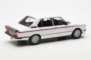 BMW M535i E12 Weiß Norev 1:18 183265 Druckguss — Bild 2 von 5