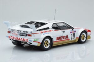 BMW M1 Motul #10 B. Darniche / A. Mahe Rally Tour de Corse 1982 IXO 1:18 18RMC114 Druckguss — Bild 2 von 6