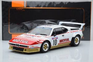 BMW M1 Motul #10 B. Darniche / A. Mahe Rally Tour de Corse 1982 IXO 1:18 18RMC114 Druckguss — Bild 6 von 6