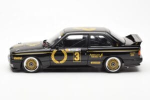 BMW M3 E30 #3 J. Richards Austrian Airlines ATCC 1987 AUTOart 1:18 88745 Druckguss — Bild 4 von 8