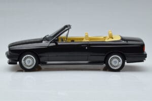 BMW M3 E30 Cabriolet Schwarz Otto 1:18 OT1012 Resin — Bild 3 von 6