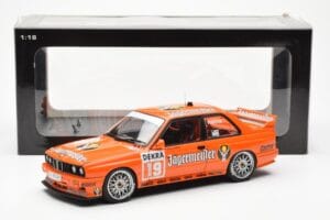 BMW M3 E30 #19 A. Hahne Jägermeister DTM 1992 AUTOart 1:18 89248 Druckguss — Bild 8 von 8