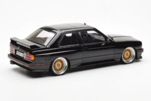 BMW M3 E30 Sport Evolution Schwarz Custom Wheels AUTOart 1:18 70562 Druckguss — Bild 3 von 8