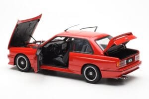 BMW M3 E30 Sport Evolution Cecotto Edition Rot AUTOart 1:18 70566 Druckguss — Bild 5 von 8