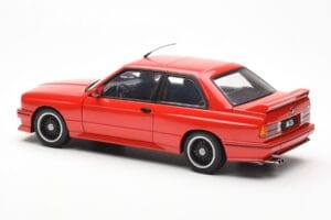 BMW M3 E30 Sport Evolution Cecotto Edition Rot AUTOart 1:18 70566 Druckguss — Bild 7 von 8