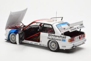 BMW M3 E30 #3 J. Cecotto Warsteiner DTM 1991 AUTOart 1:18 89145 Druckguss — Bild 5 von 8