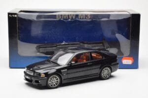 BMW M3 E46 Schwarz AUTOart 1:18 70541 Druckguss — Bild 8 von 8