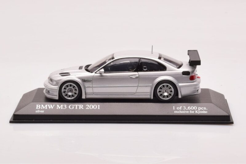 BMW M3 E46 GTR Street Silber Minichamps 1:43 403012105 Druckguss
