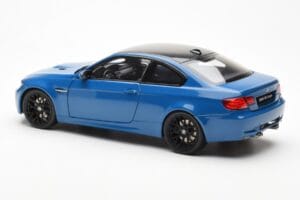BMW M3 E92 Laguna Seca Blue Kyosho 1:18 08734LBL Druckguss — Bild 7 von 8