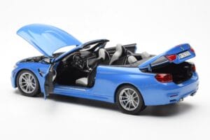BMW M4 F83 Cabriolet Yas Marina Blau Paragon 1:18 80432339612 Druckguss — Bild 5 von 8