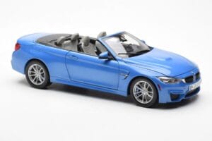 BMW M4 F83 Cabriolet Yas Marina Blau Paragon 1:18 80432339612 Druckguss — Bild 6 von 8
