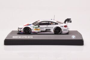 BMW M4 F82 #77 M. Tomczyk BMW M Performance Parts DTM 2015 Minichamps 1:43 80422405594 Druckguss