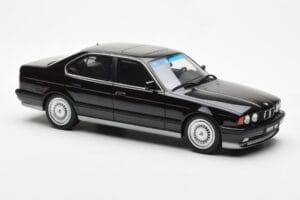 BMW M5 E34 Schwarz Otto 1:18 OT690 Resin — Bild 4 von 6