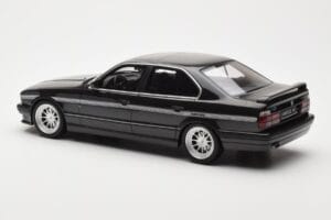 BMW M5 E34 Hartge H5 V12 Diamond Schwarz Metallic Otto 1:18 OT362 Resin — Bild 5 von 6