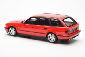 BMW M5 E34 Touring Rot Otto 1:18 OT951 Resin — Bild 5 von 6