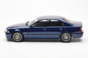 BMW M5 E39 Avus Blue Paint Issue Otto 1:18 OT070 Resin — Bild 3 von 6