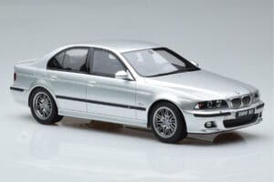 BMW M5 E39 Silber Otto 1:18 OT747B Resin — Bild 4 von 7