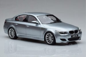 BMW M5 E60 Silber Otto 1:18 OT426 Resin — Bild 4 von 6