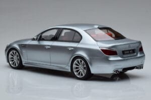 BMW M5 E60 Silber Otto 1:18 OT426 Resin — Bild 5 von 6