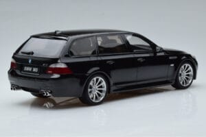 BMW M5 E61 Touring Schwarz Otto 1:18 OT1020 Resin — Bild 2 von 6