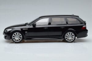 BMW M5 E61 Touring Schwarz Otto 1:18 OT1020 Resin — Bild 3 von 6