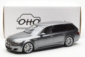 BMW M5 E61 Touring Grau Otto 1:18 OT189 Resin — Bild 6 von 6