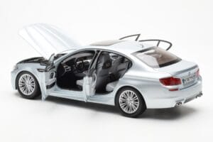 BMW M5 F10 Silverstone Silber Paragon 1:18 80432186353 Druckguss — Bild 5 von 8