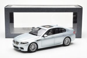 BMW M5 F10 Silverstone Silber Paragon 1:18 80432186353 Druckguss — Bild 8 von 8