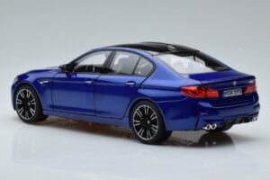 BMW M5 F90 Marina Bay Blau Norev 1:18 80432454783 Druckguss — Bild 6 von 7