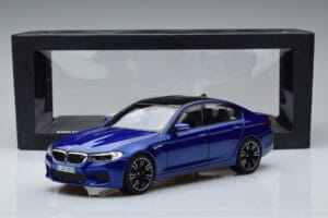 BMW M5 F90 Marina Bay Blau Norev 1:18 80432454783 Druckguss — Bild 7 von 7