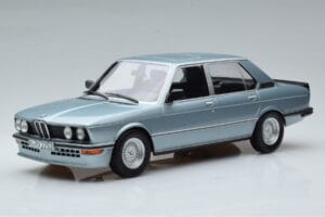 BMW M535i E12 Blau Norev 1:18 183269 Druckguss