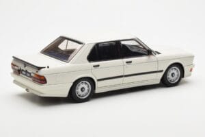 BMW M535i E28 Alpine Weiß AUTOart 1:18 75161 Druckguss — Bild 3 von 10