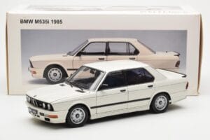 BMW M535i E28 Alpine Weiß AUTOart 1:18 75161 Druckguss — Bild 10 von 10