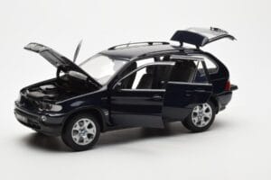 BMW X5 4.4i E53 Dunkel Blau Kyosho 1:18 08521DB Druckguss — Bild 2 von 8