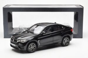 BMW X6 M F86 Sapphire Schwarz Metallic Norev 1:18 80432364887 Druckguss — Bild 8 von 8