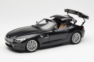 BMW Z4 E89 Spider Schwarz Metallic Kyosho 1:18 08771BK Druckguss — Bild 3 von 9