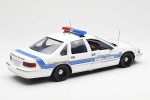 Chevrolet Caprice Sebring Polizei UT Models 1:18 21029 Druckguss — Bild 2 von 6