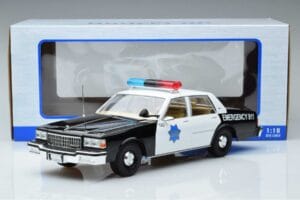 Chevrolet Caprice San Francisco Police Department MCG 1:18 MCG18389 Druckguss — Bild 6 von 6