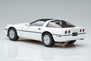 Chevrolet Corvette C4 Weiß AUTOart 1:18 71243 Druckguss — Bild 7 von 8