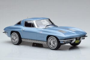 Chevrolet Corvette C2 Sting Ray Blau Norev 1:18 189050 Druckguss — Bild 4 von 6