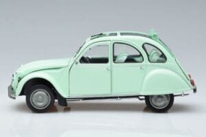 Citroen 2CV 6 Club Grün Norev 1:18 181486 Druckguss — Bild 4 von 7