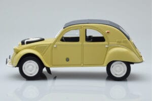 Citroen 2CV Sahara Gelb Otto 1:18 OT1027 Resin — Bild 3 von 6