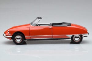 Citroen DS19 Cabriolet Norev 1:18 181599 Druckguss — Bild 4 von 7