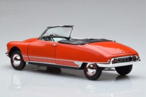 Citroen DS19 Cabriolet Norev 1:18 181599 Druckguss — Bild 6 von 7