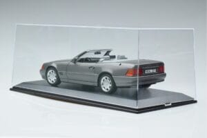 Vitrine MCG 1:18 MCG99115 Druckguss — Bild 9 von 11