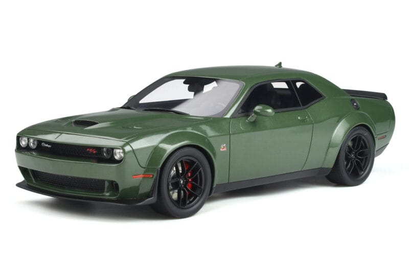 Dodge Challenger R/T SCAT Pack Widebody Grün GT Spirit 1:18 GT815 Resin