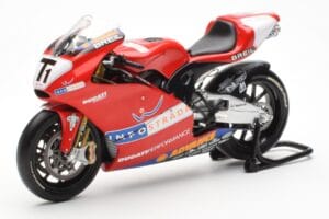 Ducati Desmosedici MotoGP Prova 2002 Minichamps 1:12 122020099 Druckguss — Bild 2 von 4
