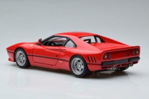 Ferrari 288 GTO Rot Hot Wheels 1:18 J8248-0510 Druckguss — Bild 6 von 10